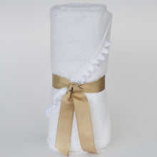 Load image into Gallery viewer, Newborn Hooded Towels